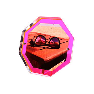 Bolt Snap Frame Pink