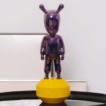 The Guest Purple On Yellow detalle - Lladro | Karím Chaman Boutique Lima
