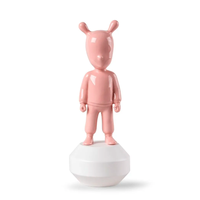 The pink Guest-Little