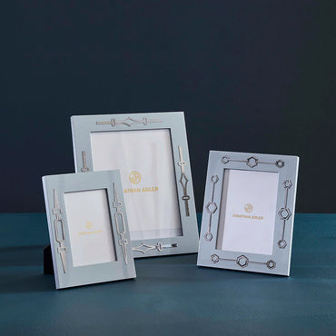 Turner Frame Sky 5“ x 7”