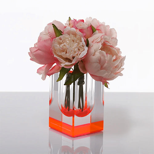 Bloomin’ Vase Pink Short