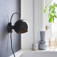 Ball Wall Magnet Lamp Black